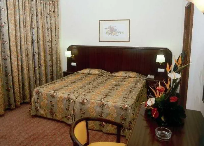 Jardins Da Ajuda Otel