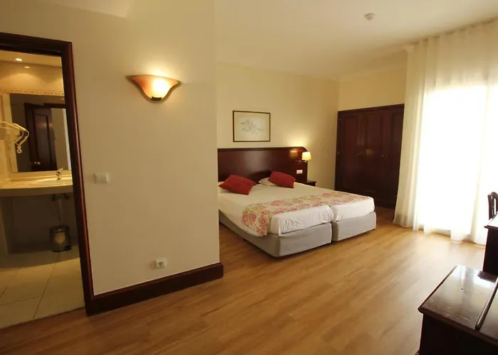 Otel Jardins Da Ajuda 4*