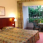 Hotel Jardins Da Ajuda 4*