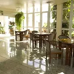 Jardins Da Ajuda Hotel 4*