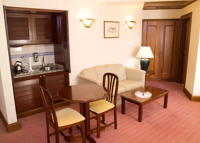 Otel Jardins Da Ajuda Funchal