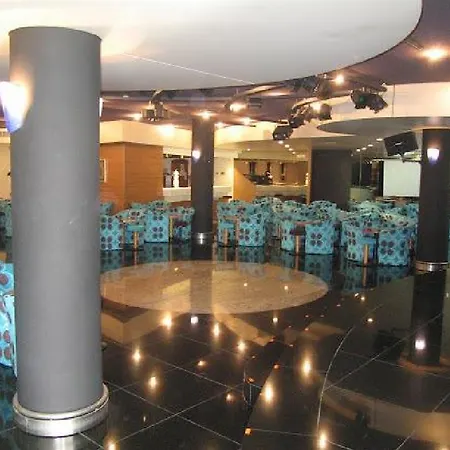 酒店 阿约达花园套房酒店 丰沙尔